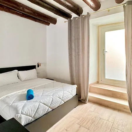 Casa Storica Del 1600 In Centro شقة *