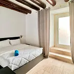 Casa Storica Del 1600 In Centro شقة *