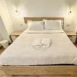 شقة Casa Storica Del 1600 In Centro *