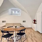 شقة Casa Storica Del 1600 In Centro *