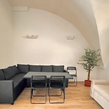 شقة Casa Storica Del 1600 In Centro