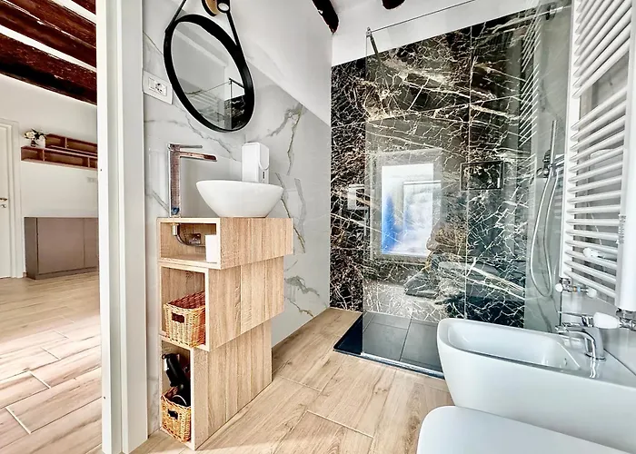 Casa Storica Del 1600 In Centro Bergamo